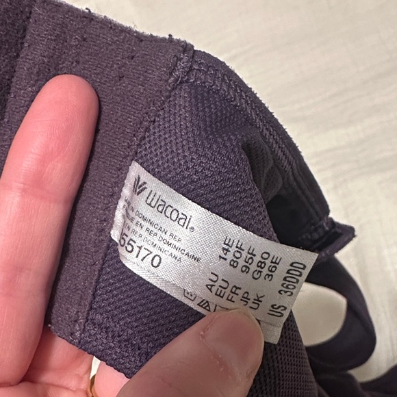 Wacoal Purple Sports Bra - Picture 2 of 3